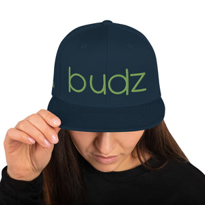 Open image in slideshow, Budz Snapback Hat
